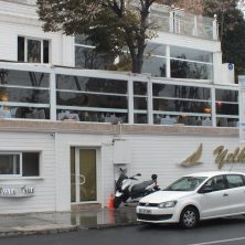 Yelken Restaurant, White, Sisteme de Sticlă cu Ghilotină