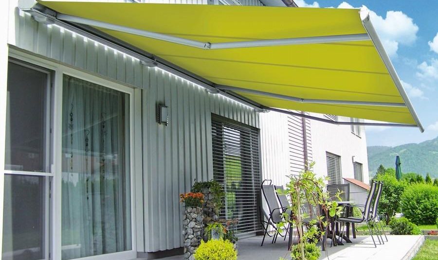 Cassette Awning, Green Fabric