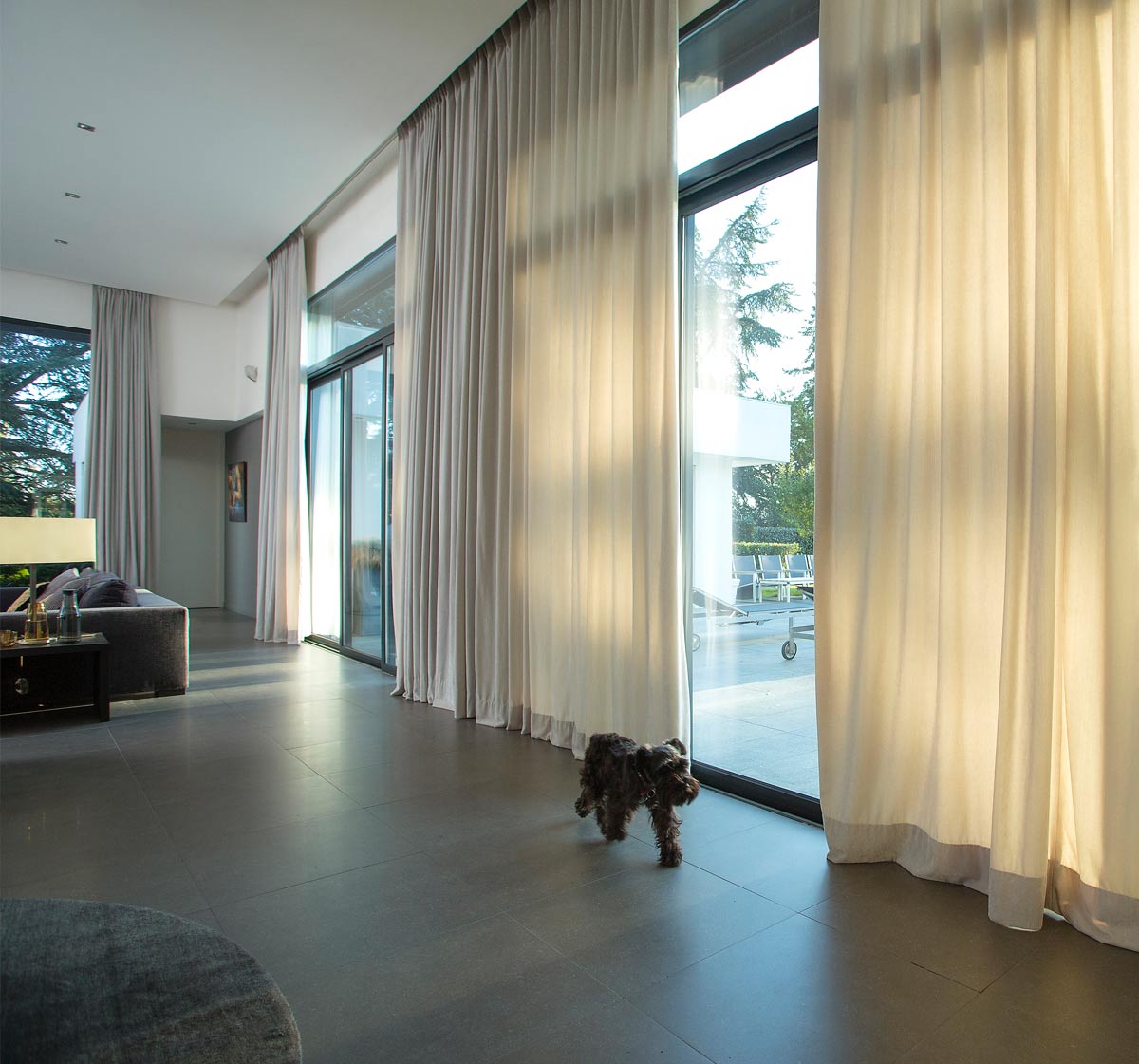 Automatic Curtain Systems