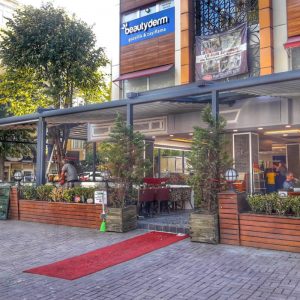 Bakırköy/İncirli Dilek Pastanesi Giyotin Cam Projesi